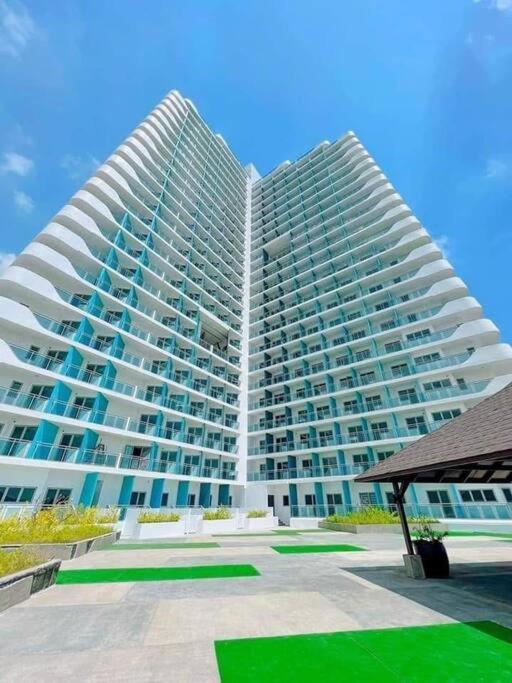 1Bedroom Unit At Azure North With Netflix Up To 6Pax San Fernando  Exterior foto