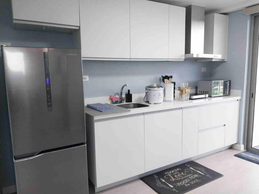 1Bedroom Unit At Azure North With Netflix Up To 6Pax San Fernando  Exterior foto
